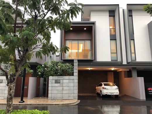 villa for rent in district 2 D220006 (3)